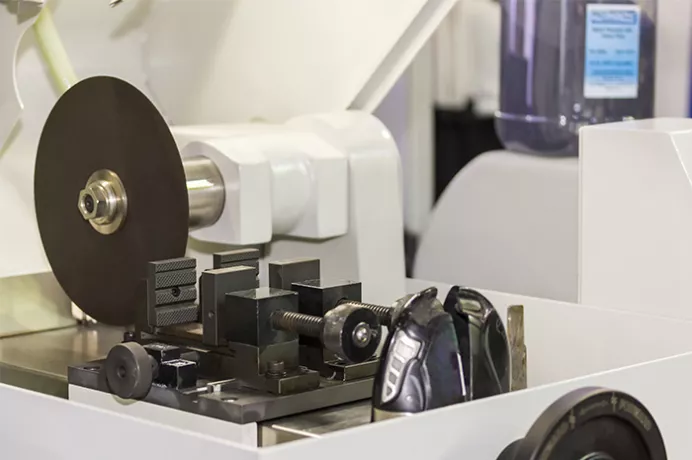 ANAXAM-Cutting-machine-700px-digitalution